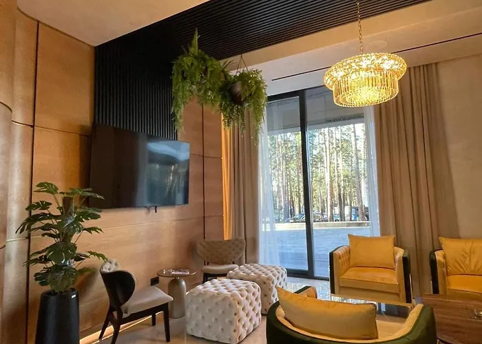 Lyonessa Gardens 9 Apartamento *