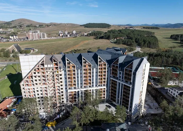 Lyonessa Gardens 9 Zlatibor